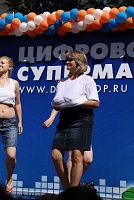 14. Восьмой конкурс (Мокрые майки)-16