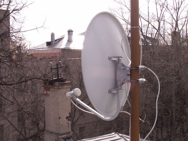 Buster: Intelsat 904 at 60.0°E